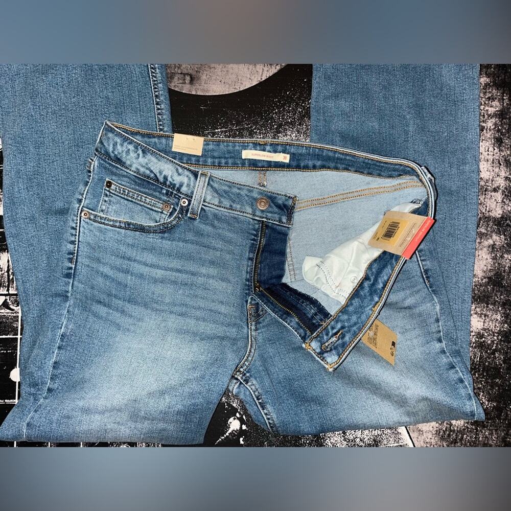 NWT Levi’s Superlow Bootcut Jeans - Picture 12 of 12